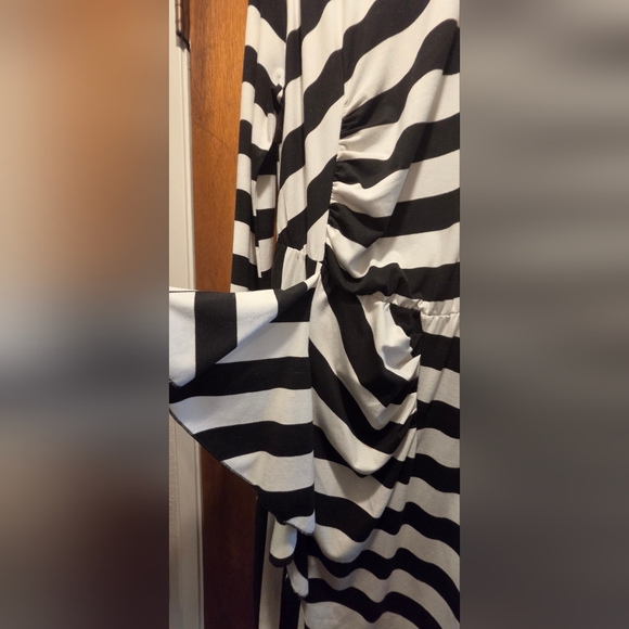 Eloquii Black & White Striped Ruched Midi Dress SzL - Picture 4 of 7
